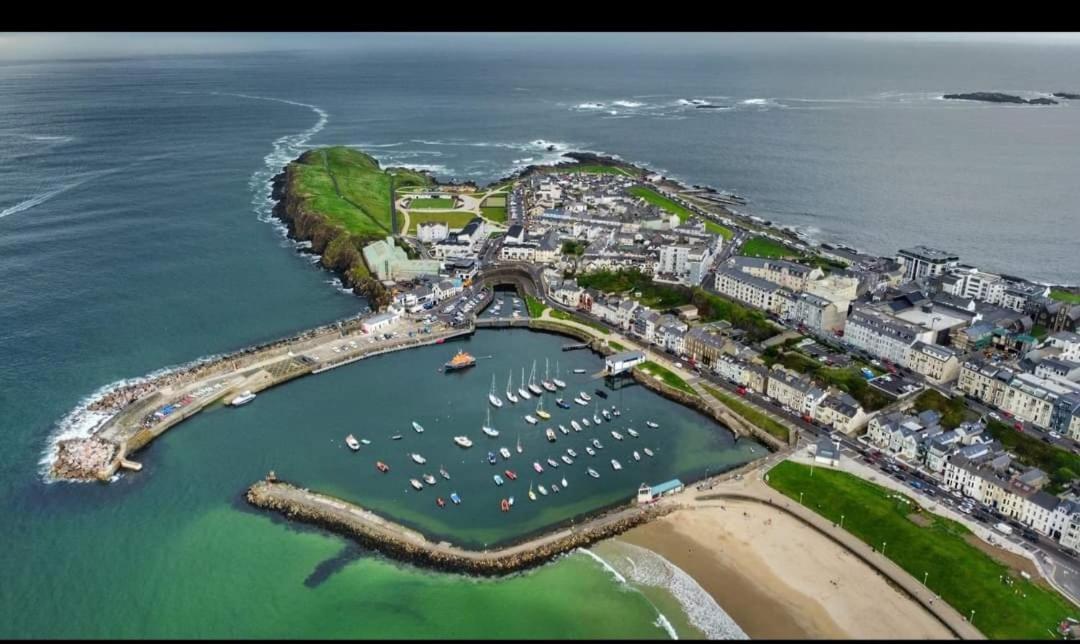 Avarest House Bb Adults Only Portrush Εξωτερικό φωτογραφία