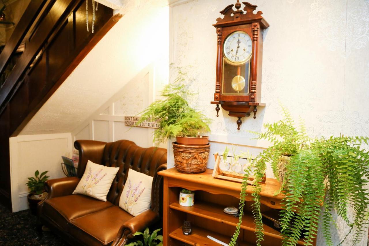 Avarest House Bb Adults Only Portrush Εξωτερικό φωτογραφία